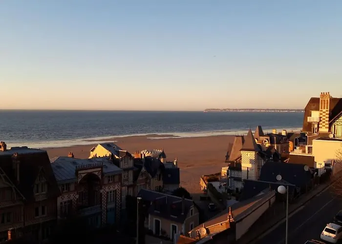 Villa D'exception Vue Sur Mer, 9 *