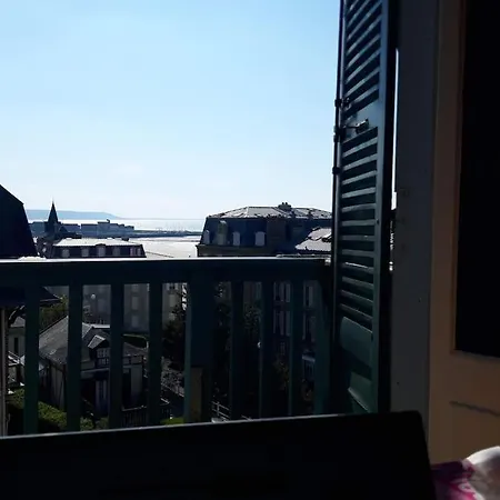 D'exception Vue Sur Mer, 9 *