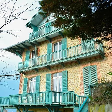 D'exception Vue Sur Mer, 9